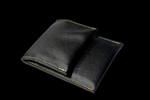 STALIN PhoneBag Kunstleder Big schwarz mit gelben Nähten